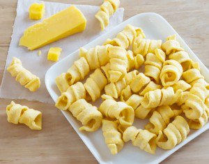 Aged Cheddar Lentil Loops