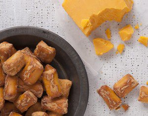 Sourdough Cheddar Pretzels